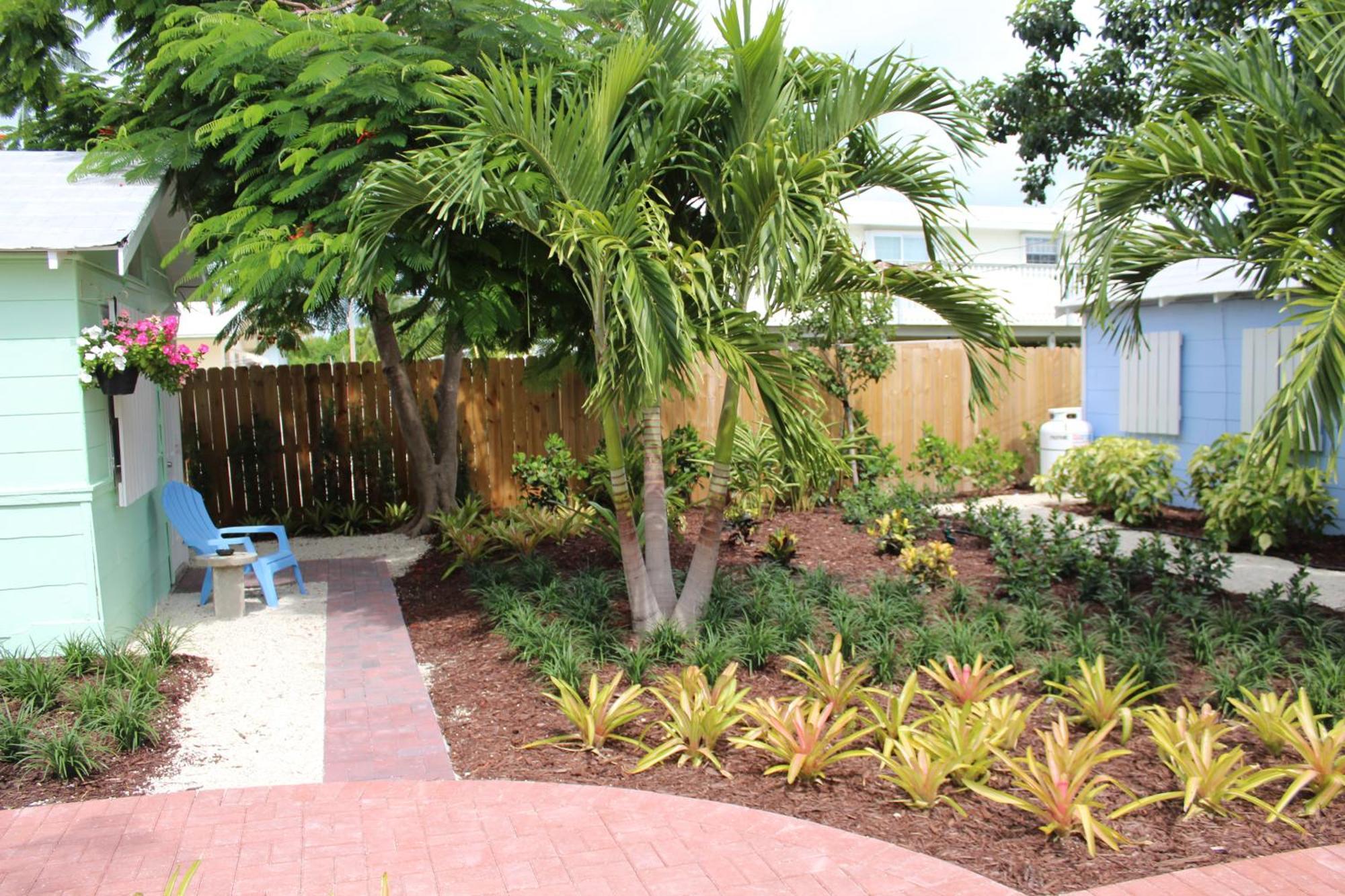 Tropical Cottages Marathon Room photo