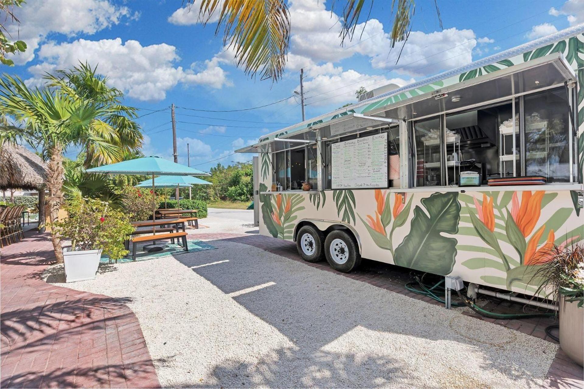 Tropical Cottages Marathon Exterior photo